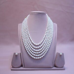 Six line pearls necklace