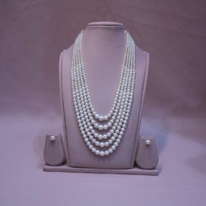 Five line pearls necklace