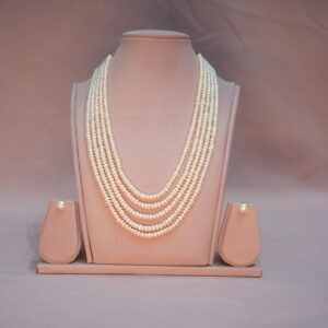Five line pearls necklace