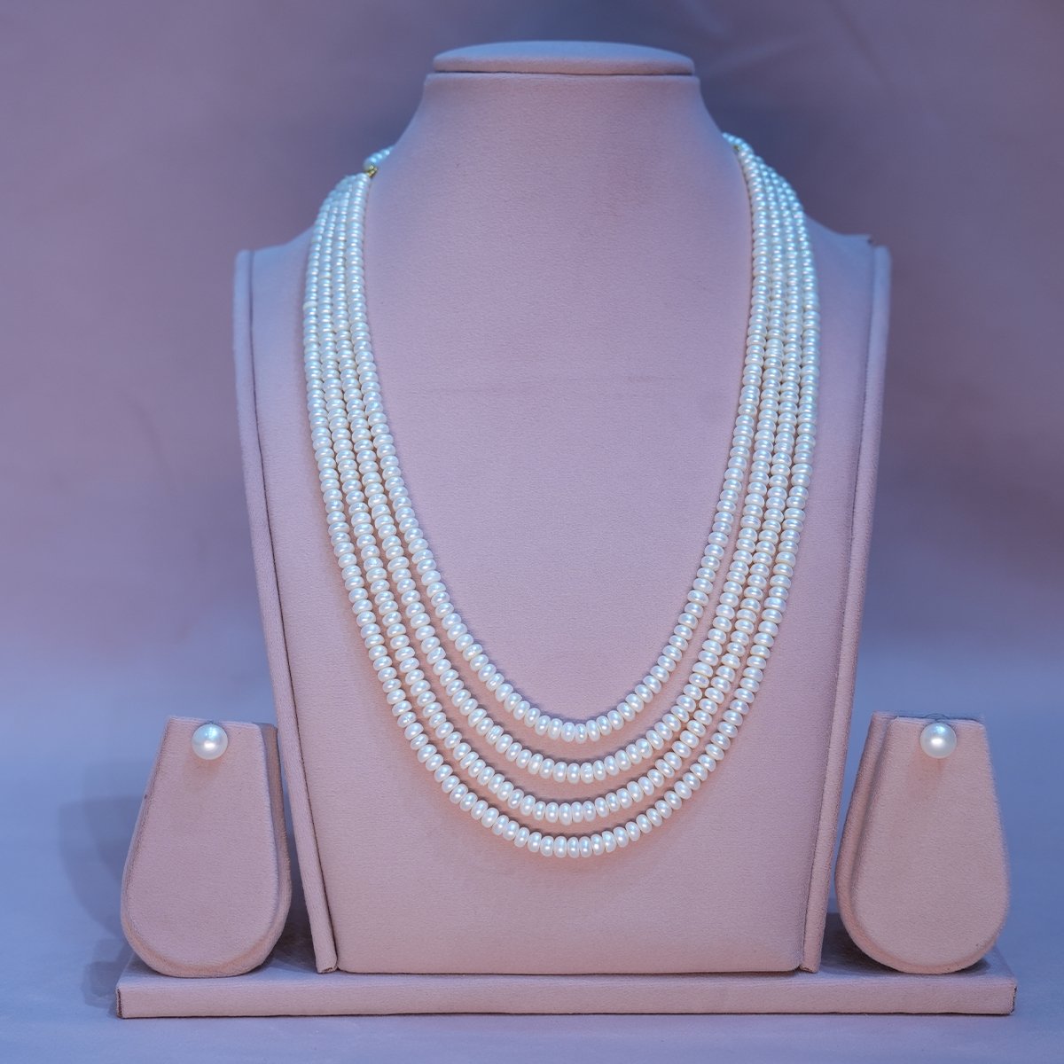 Four-Line Pearl Necklace