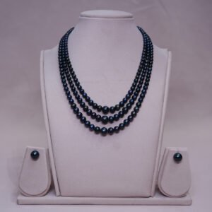 Triple Line Pearls Necklace